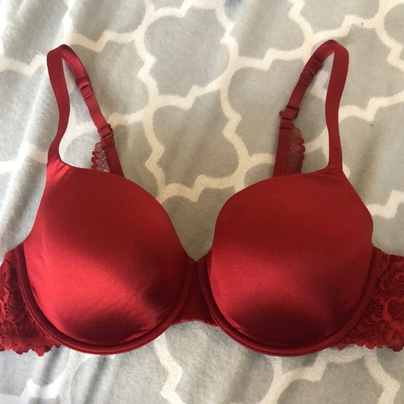 2 New Bras With Tags on! - Picture 5 of 7